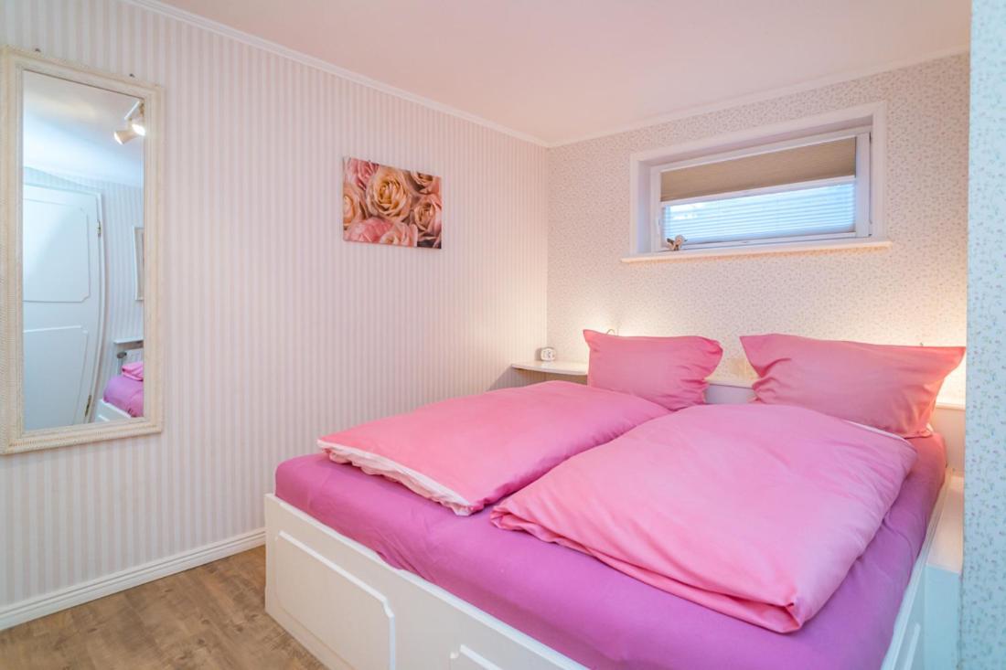 Schallers Hues 5 - Bungalow Sylt Экстерьер фото